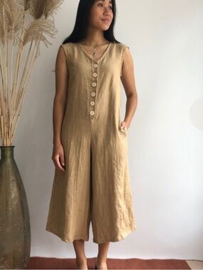 Harly Jae Sleeveless Button-Front Linen Jumper
